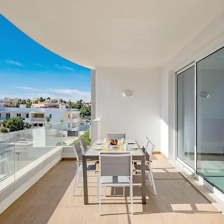 Well Located Apartment, Ancora, Porto De Mos Appartamento