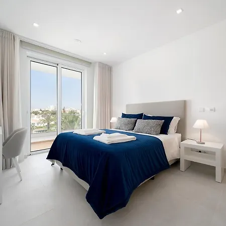 Well Located Apartment, Ancora, Porto De Mos *